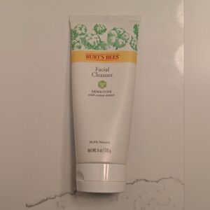 Burt's Bees Facial Cleanser - White and Yellow with Green Accents